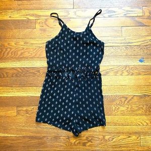 Native Rose printed open in middle spaghetti strap short romper size 8